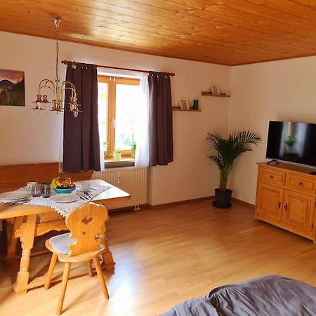 Ruhige Ferienwohnung In Bad Toelz Εξωτερικό φωτογραφία