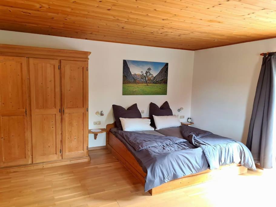 Ruhige Ferienwohnung In Bad Toelz Εξωτερικό φωτογραφία
